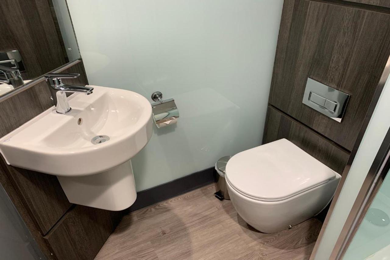 easyHotel Milton Keynes Eksteriør billede