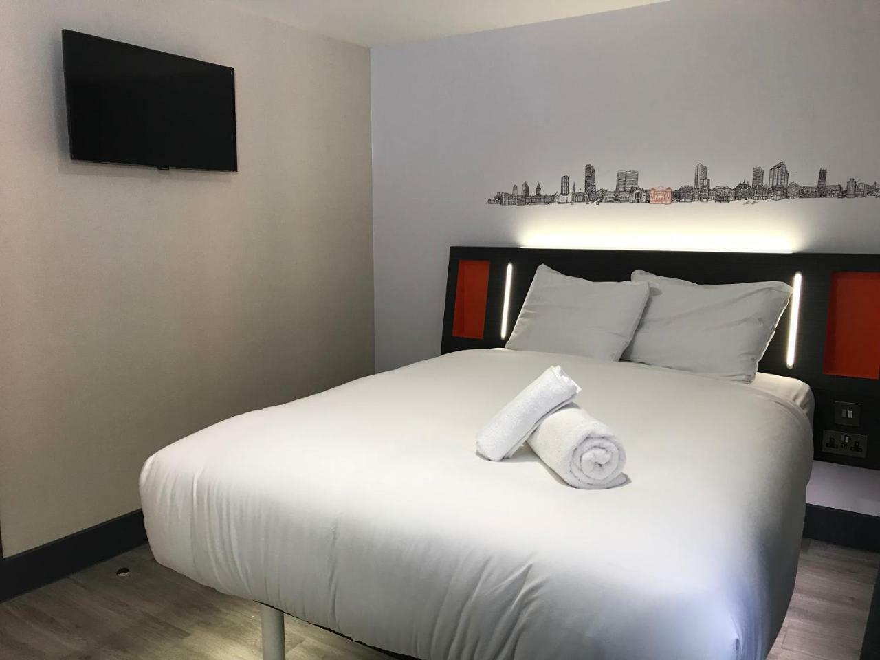 easyHotel Milton Keynes Eksteriør billede